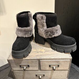 UGG Women's Brooklyn Sunburst Size 8.5 Excellent Condition